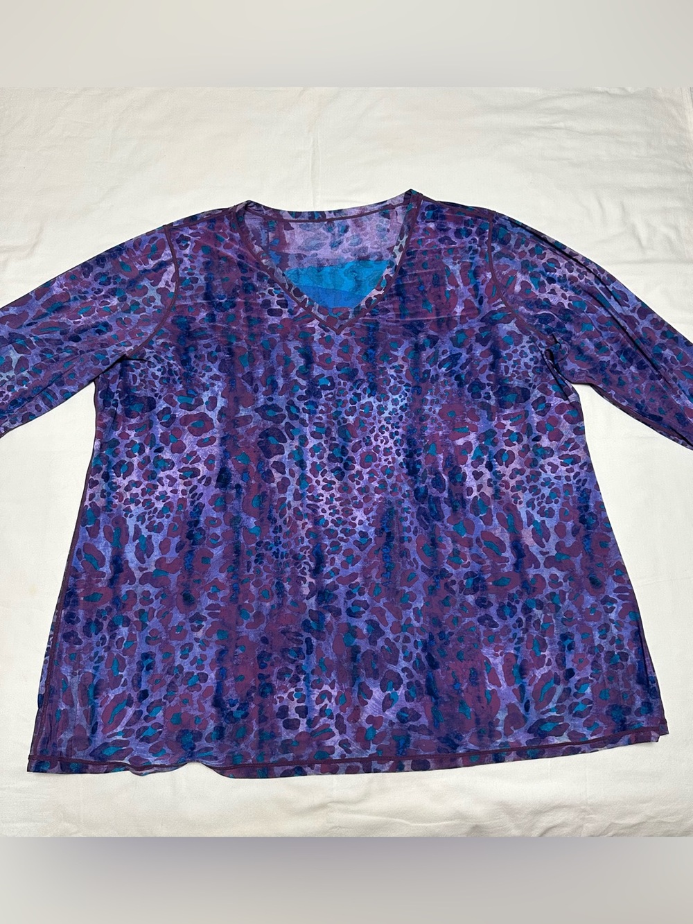 Attitudes by Renee Women's V-Neck Reversible Printed Top in Purple Multi